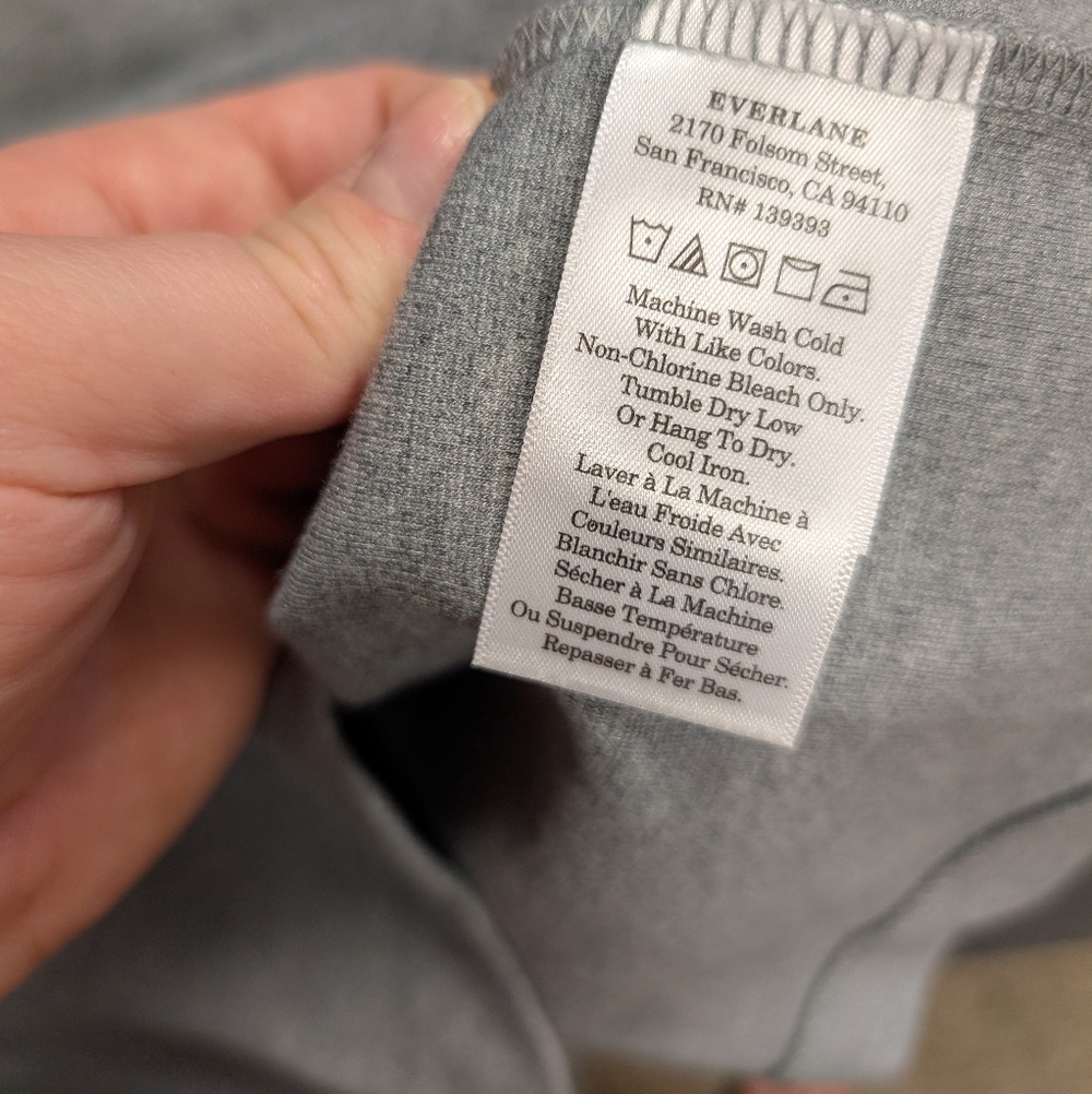 Everlane The Dream Tee Heather Gray Short Sleeve Tee Large Staple Elevated - Picture 9 of 10